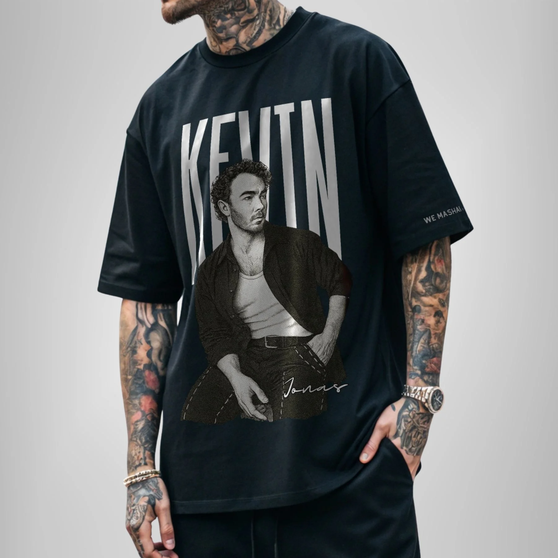 Kevin Jonas (M5) hover